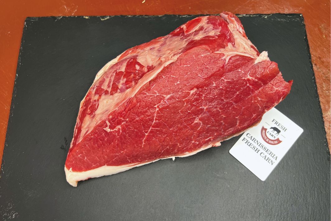 Bistec contra o Crustó